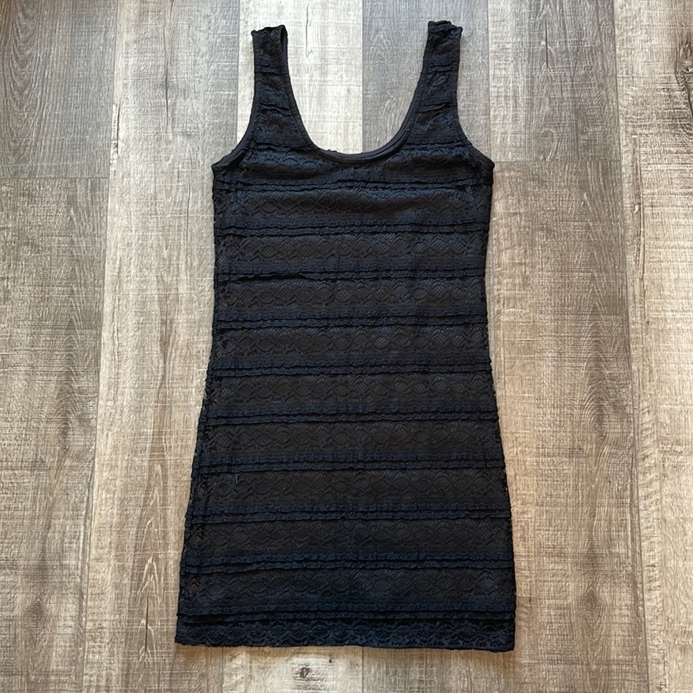 BLACK DRESS - Picture 4 of 7
